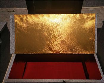 殯儀支持第三項墓室裝裱